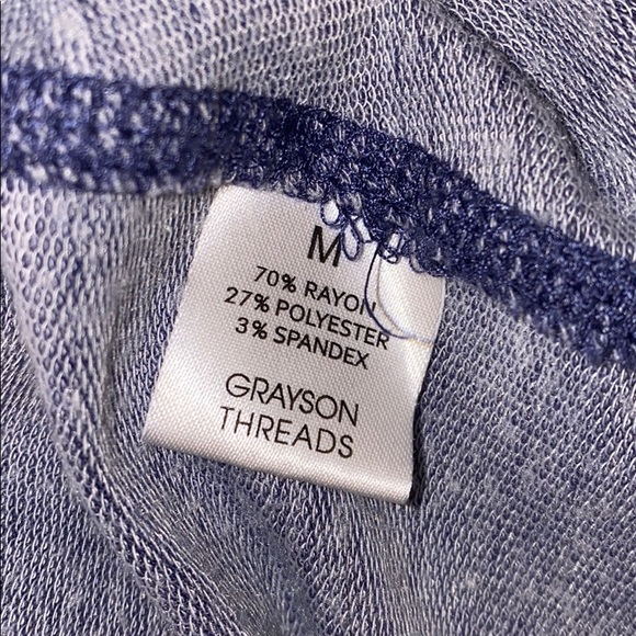 ❤️”Stay Golden” Top - Picture 4 of 4